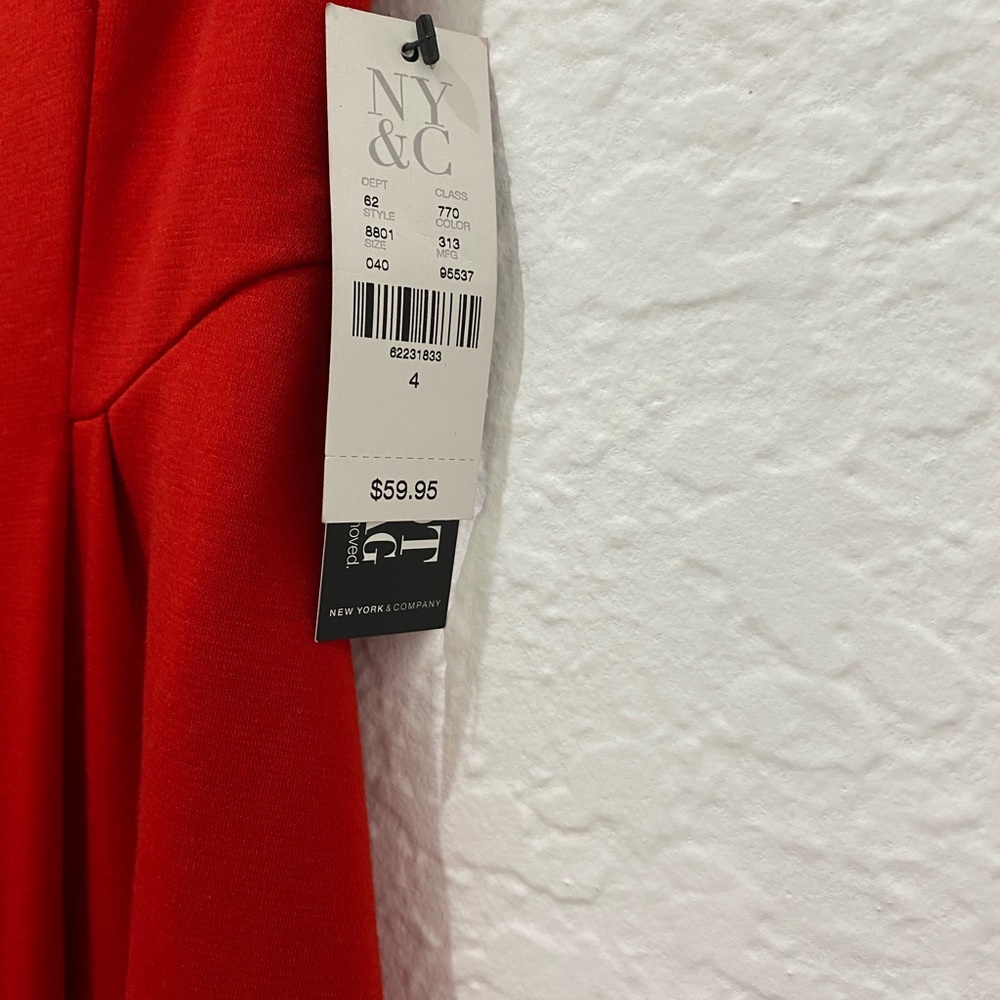 PRICE ⬇️ 
NewYork & Company - Red Dress - size 4 - - Picture 6 of 7